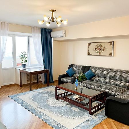 Золотой Квадрат 60 Кв2 Leilighet Almaty Eksteriør bilde