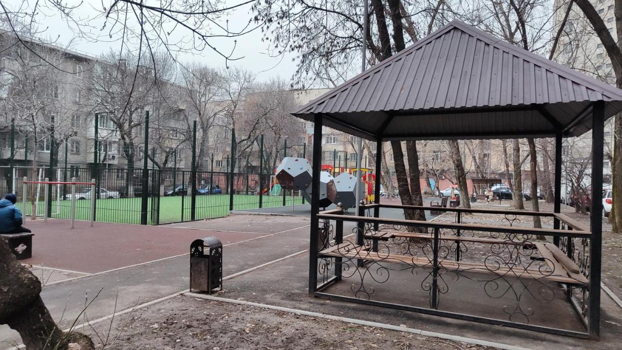 Золотой Квадрат 60 Кв2 Leilighet Almaty Eksteriør bilde