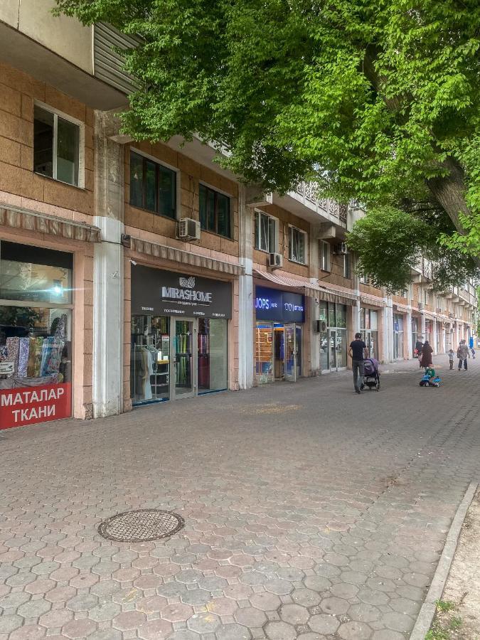 Золотой Квадрат 60 Кв2 Leilighet Almaty Eksteriør bilde